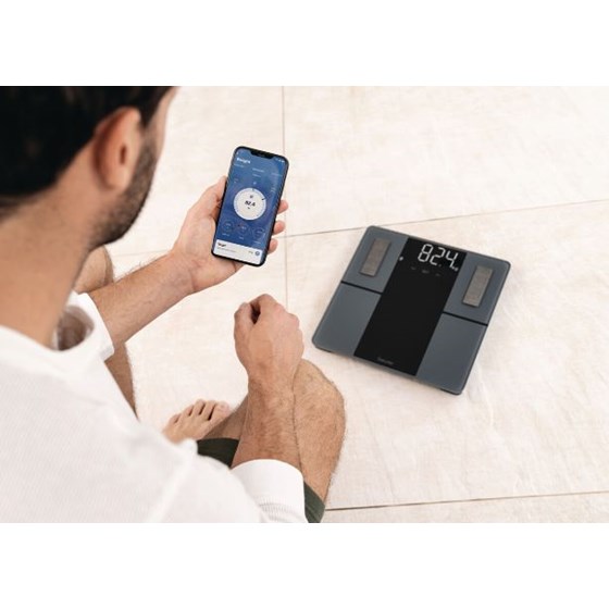 Beurer BF 500 diagnostic scale - Super Black Edition